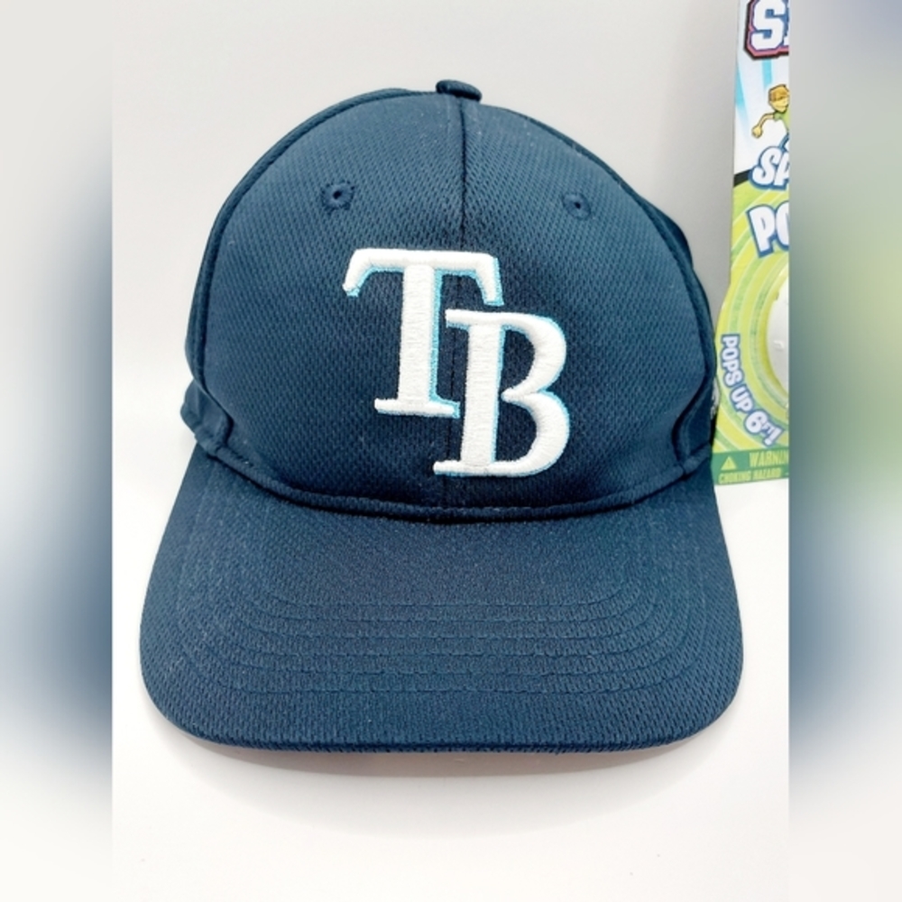 Youth Tampa Rays Hat, bracelet, and pop‎ and catch - Picture 6 of 7
